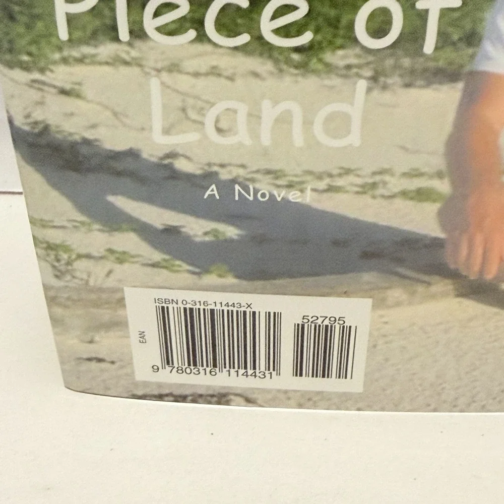 Jimmy Buffett A Salty Piece Of Land Hardcover Book 2004 First Editon HC DJ VTG